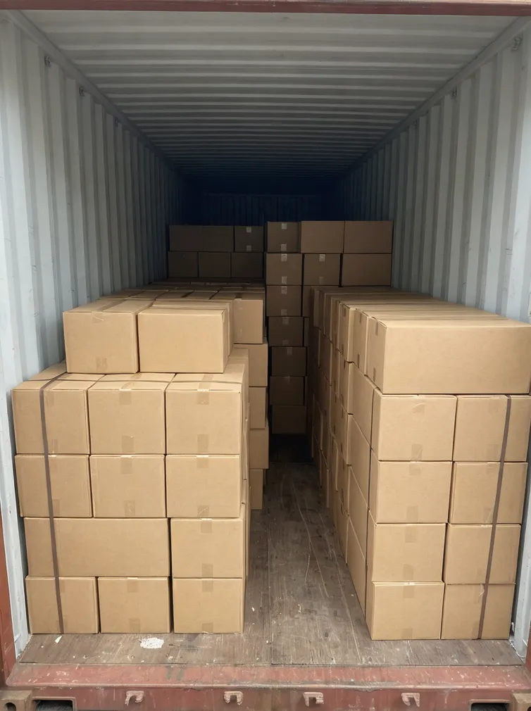 Standardized carton loading inside a 40HQ container optimized for nitrile glove shipments